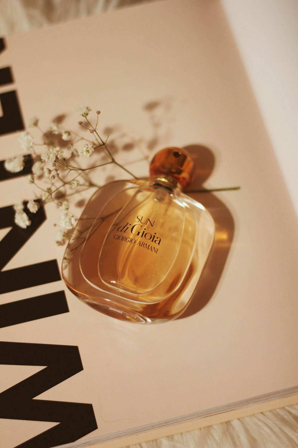 Botanique Luxury Perfume Bottle with Wild Flowers